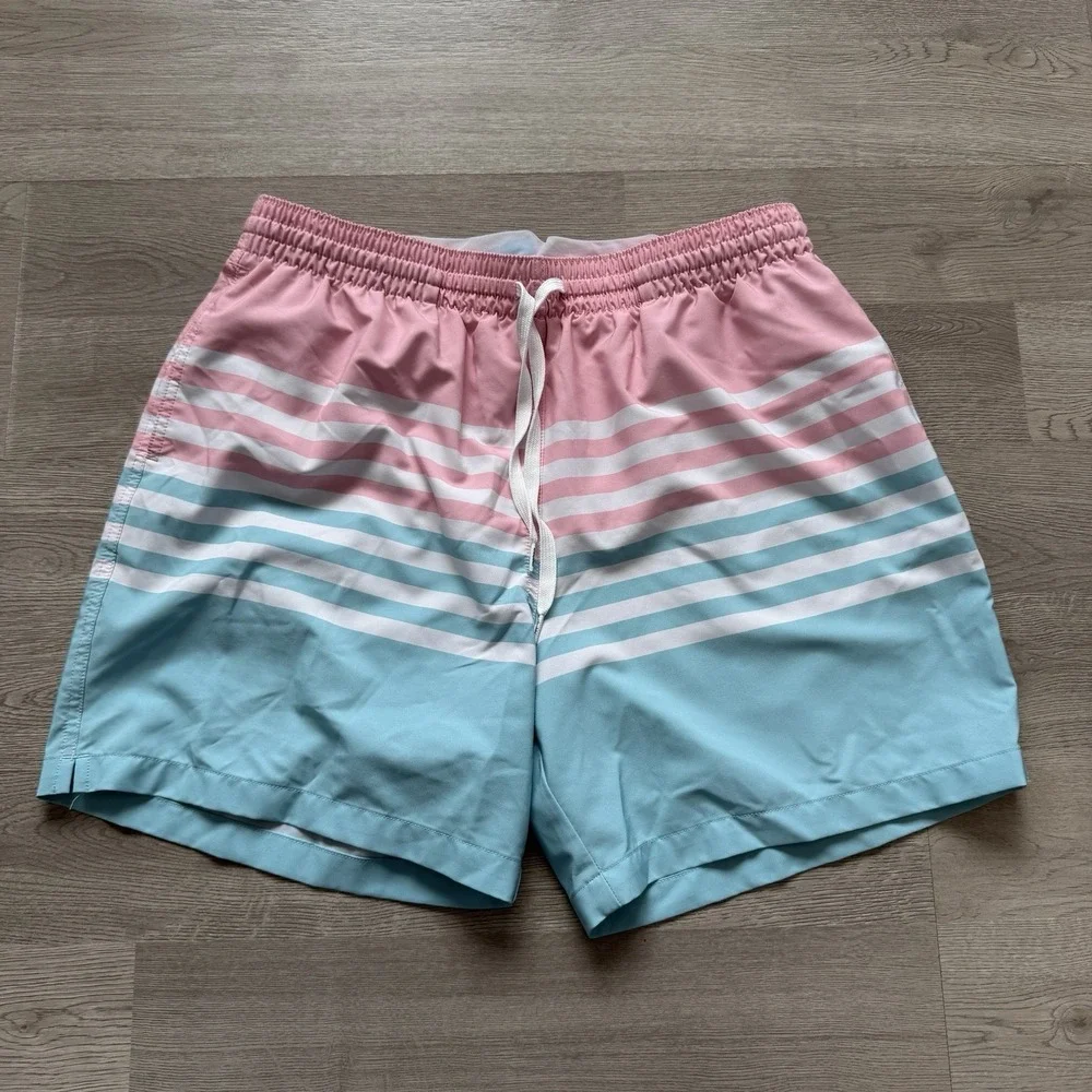 Chubbies The On The Horizons Swim Trunks Men Men`s XL Bathing Suit Short 5.5